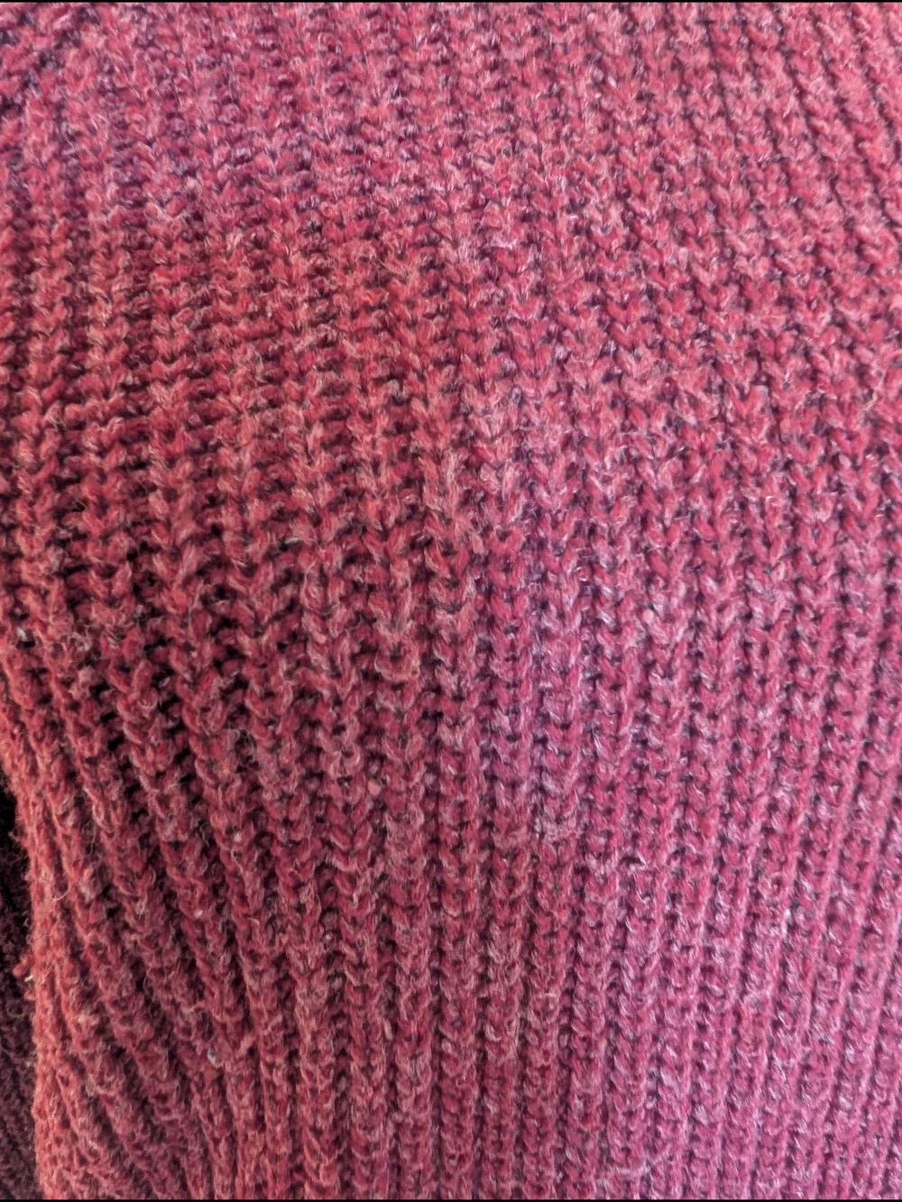 Classic Ribbed Crewneck Sweater in Burgundy